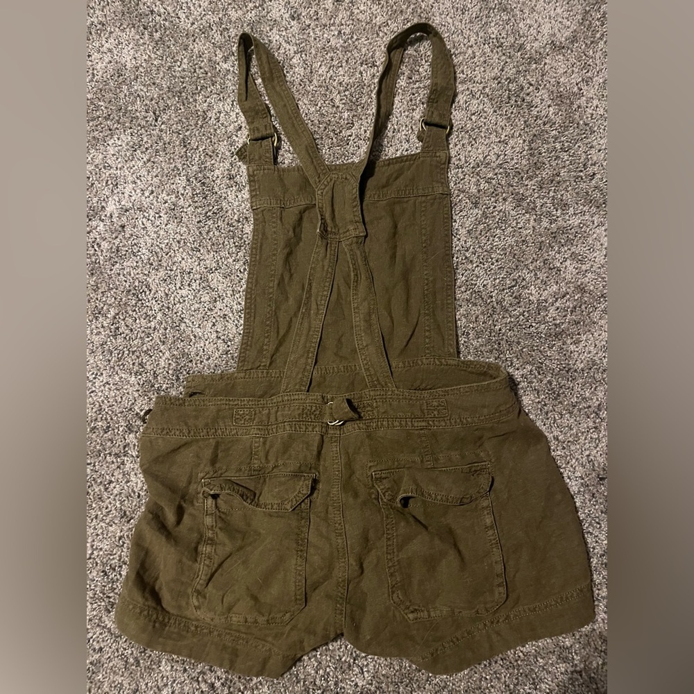 Free people overall / shortfalls